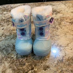 Frozen light up boots. Size 6